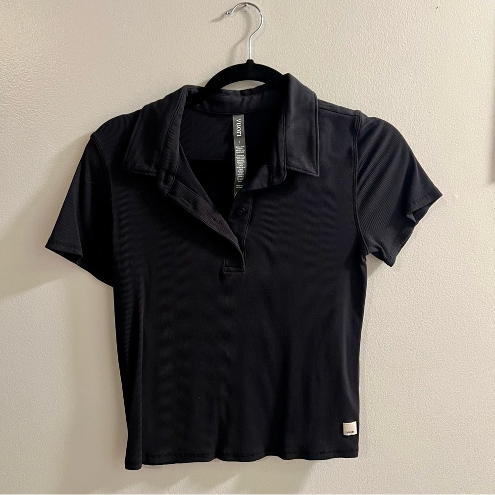 Vuori Black Crop Polo